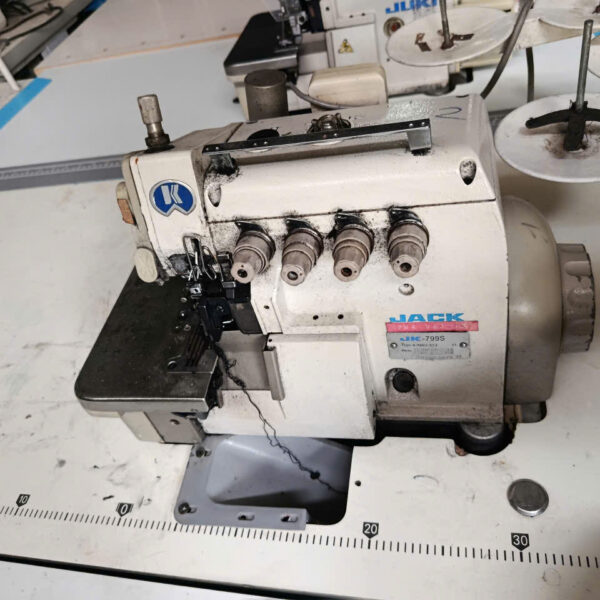Máy may cũ Jack