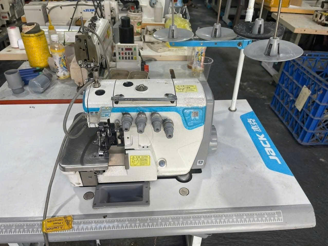 Máy may vắt sổ jack e4s 5 chỉ