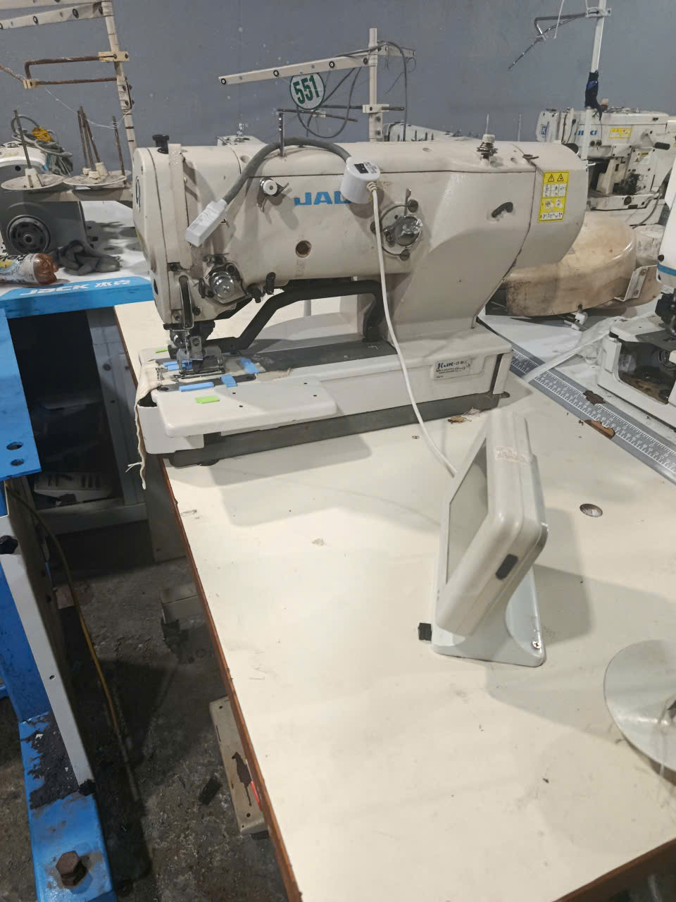 Máy may thùa khuy bằng jack điện tử - Ảnh 7